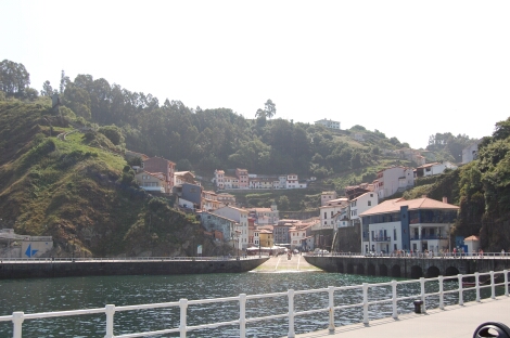 t_DSC_0343 t DSC 0343 Llanes (Verano 2009 III) santander llanes españa cudillero celorio cares asturias